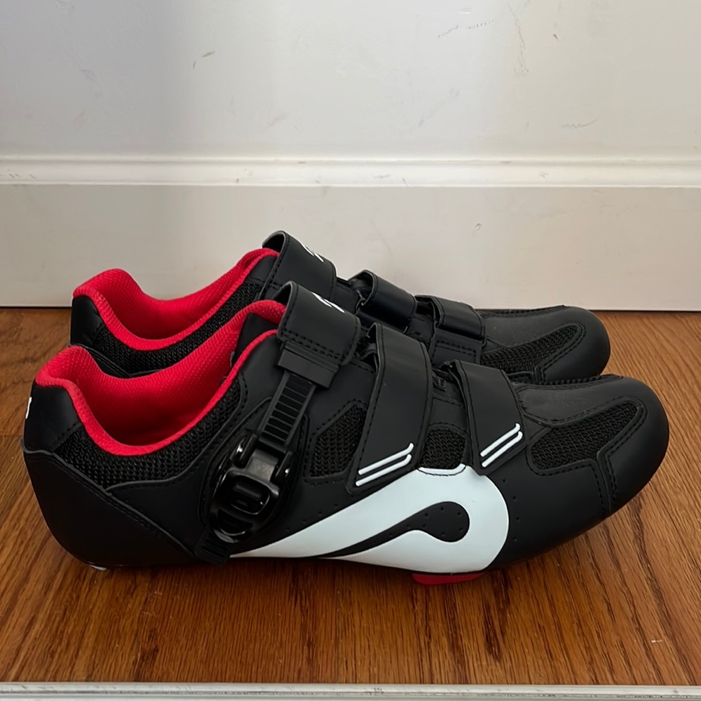 Peloton bike cycling shoes